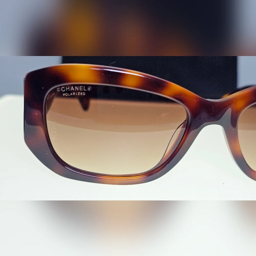 Chanel 5493-A 1295/S9 Women's Tortoise/Brown Polarized Sunglasses